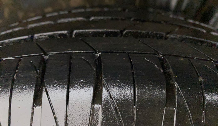 2021 Toyota URBAN CRUISER PREMIUM GRADE AT, Petrol, Automatic, 10,637 km, Left Rear Tyre Tread