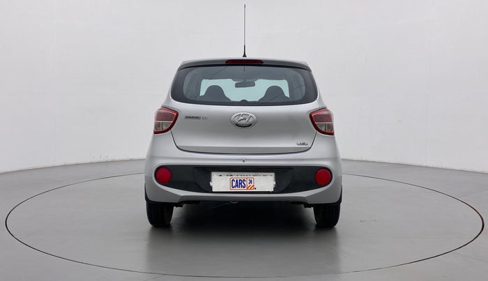2017 Hyundai Grand i10 MAGNA 1.2 KAPPA VTVT, Petrol, Manual, 29,639 km, Back/Rear