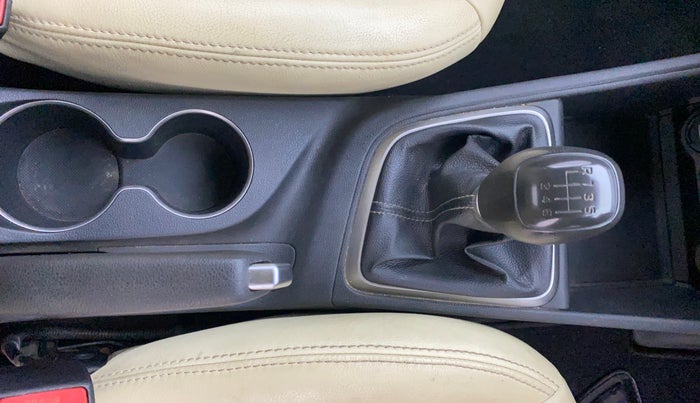 2019 Hyundai Verna 1.6 VTVT SX, Petrol, Manual, 82,873 km, Gear Lever