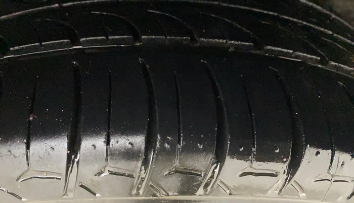 2019 Hyundai Verna 1.6 VTVT SX, Petrol, Manual, 82,873 km, Left Rear Tyre Tread