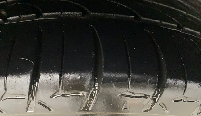 2019 Hyundai Verna 1.6 VTVT SX, Petrol, Manual, 82,873 km, Right Rear Tyre Tread