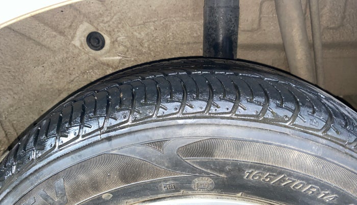 2015 Maruti Celerio VXI, Petrol, Manual, 34,911 km, Left Rear Tyre Tread