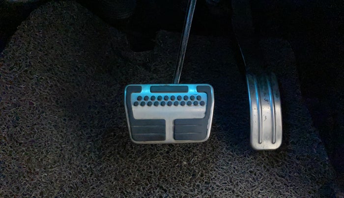 2018 Ford Ecosport TITANIUM + 1.5L PETROL AT, Petrol, Automatic, 77,380 km, Pedals