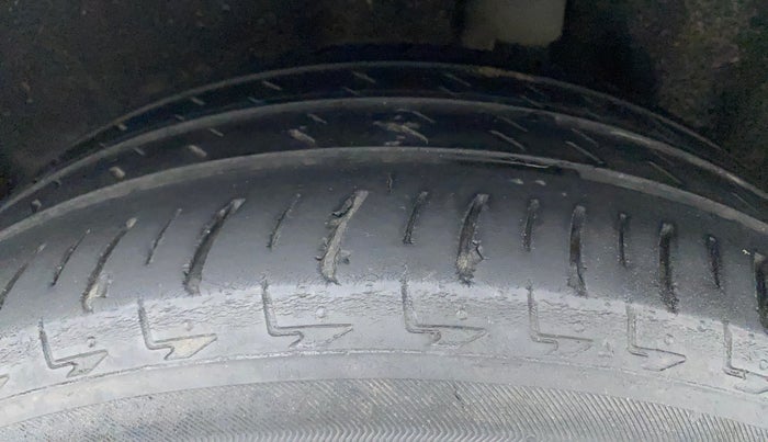 2018 Ford Ecosport TITANIUM + 1.5L PETROL AT, Petrol, Automatic, 77,380 km, Left Rear Tyre Tread