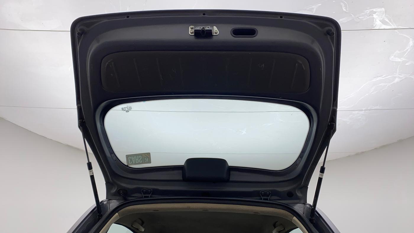 2015 Hyundai i10 MAGNA 1.1, Petrol, Manual, 1,24,487 km, Boot Door Open