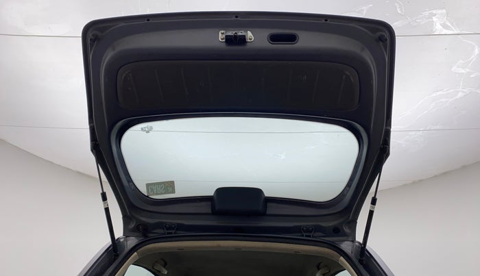 2015 Hyundai i10 MAGNA 1.1, Petrol, Manual, 1,24,487 km, Boot Door Open