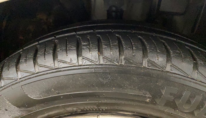 2020 Datsun Redi Go T, Petrol, Manual, 25,838 km, Right Front Tyre Tread