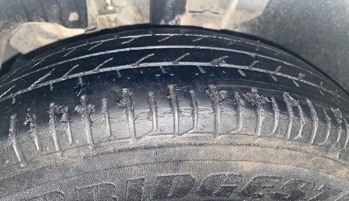 2017 Tata Tiago XM PETROL, Petrol, Manual, 55,754 km, Left Front Tyre Tread