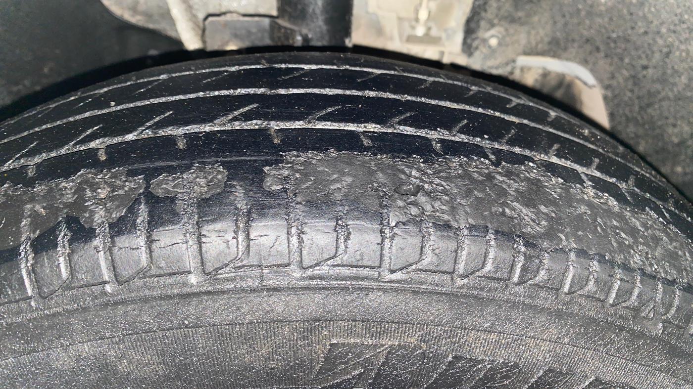 2017 Tata Tiago XM PETROL, Petrol, Manual, 55,831 km, Right Front Tyre Tread