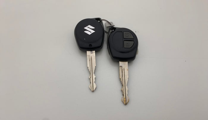 2013 Maruti Swift Dzire VXI, Petrol, Manual, 40,877 km, Key Close Up