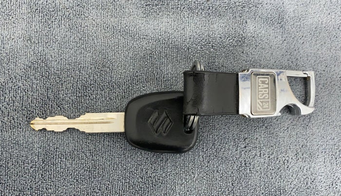 2019 Maruti Swift LXI, Petrol, Manual, 13,121 km, Key Close Up