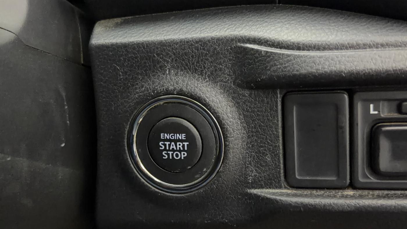 2019 Maruti Vitara Brezza ZDI PLUS DUAL TONE, Diesel, Manual, 53,330 km, Keyless Start/ Stop Button
