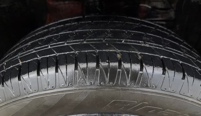 2019 Maruti Vitara Brezza ZDI PLUS DUAL TONE, Diesel, Manual, 53,330 km, Right Front Tyre Tread