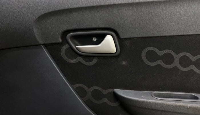 2014 Maruti Alto 800 LXI, Petrol, Manual, 21,626 km, Driver Side Door Panels Control