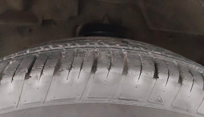 2020 Mahindra Scorpio S11 2WD, Diesel, Manual, 28,401 km, Right Front Tyre Tread