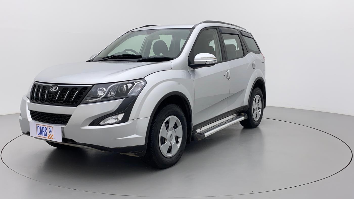 2016 Mahindra XUV500 W6, Diesel, Manual, 36,700 km, Left Front Diagonal