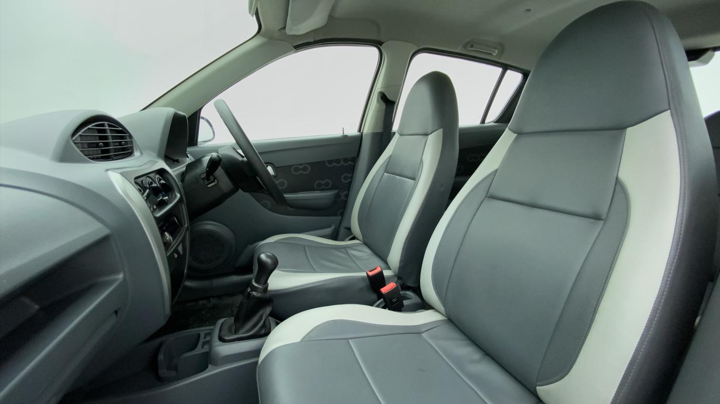 2014 Maruti Alto 800 LXI, Petrol, Manual, 24,316 km, Right Side Front Door Cabin View