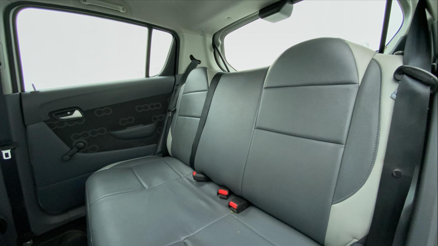 2014 Maruti Alto 800 LXI, Petrol, Manual, 24,316 km, Right Side Door Cabin View