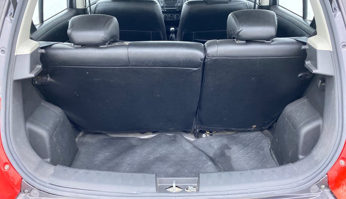 2017 Maruti Swift VXI OPT, Petrol, Manual, 31,345 km, Boot Inside View