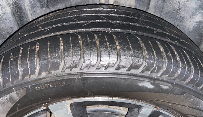 2022 Skoda SLAVIA STYLE 1.5L TSI DSG, Petrol, Automatic, 48,519 km, Left Rear Tyre Tread