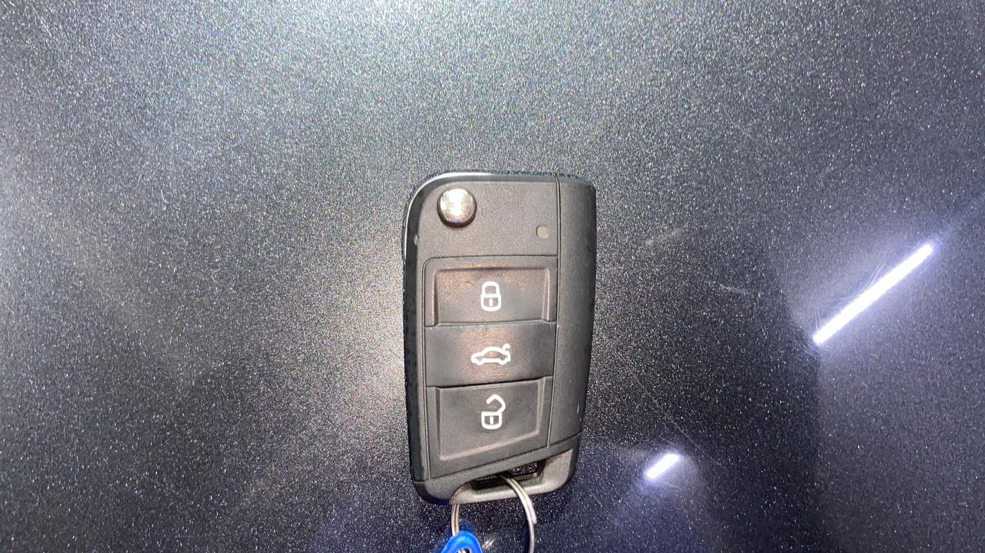 2022 Skoda SLAVIA STYLE 1.5L TSI DSG, Petrol, Automatic, 48,519 km, Key Close Up
