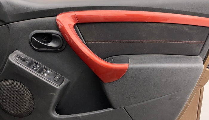 2016 Renault Duster 85 PS RXS MT DIESEL, Diesel, Manual, 78,448 km, Driver Side Door Panels Control