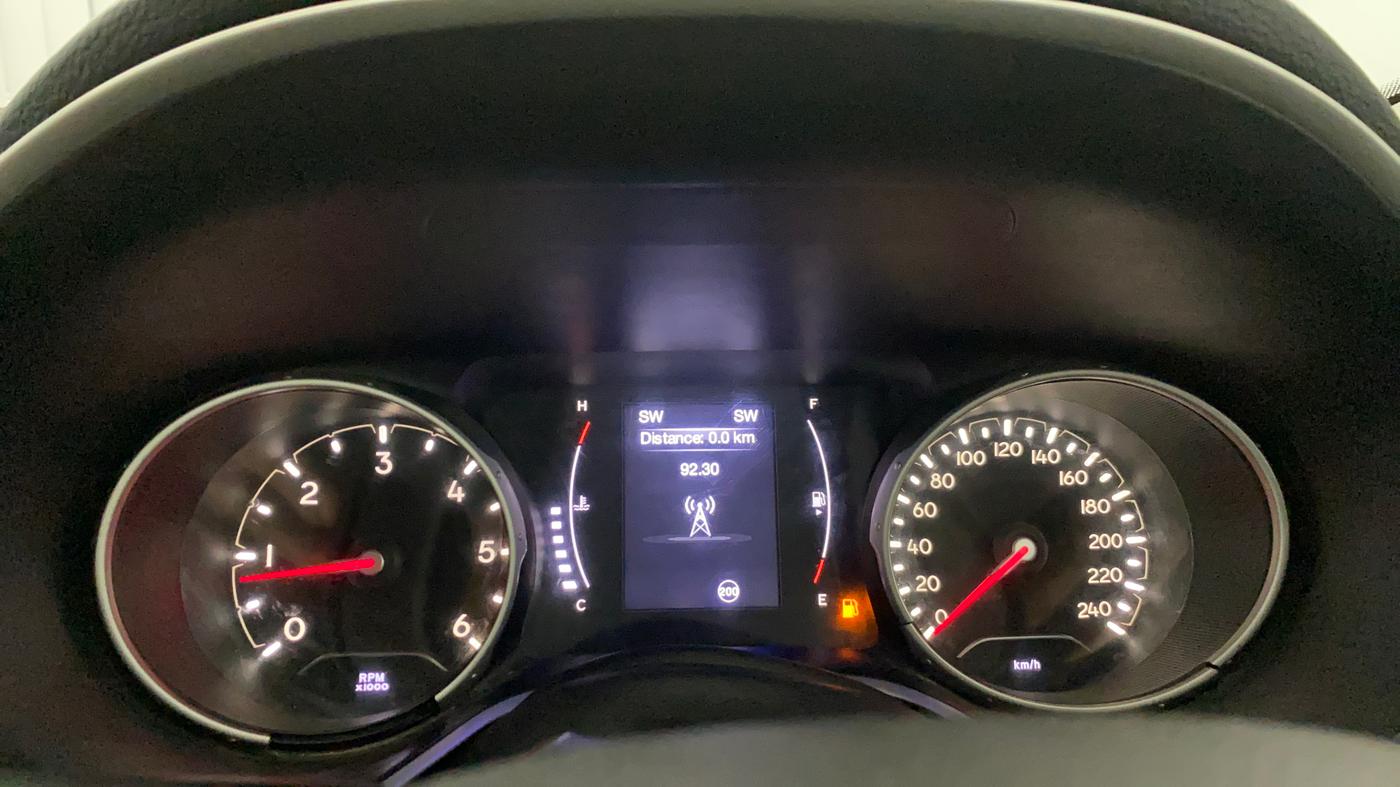 2017 Jeep Compass LIMITED 2.0 DIESEL, Diesel, Manual, 1,10,926 km, Odometer Image
