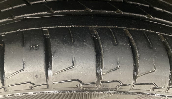 2020 Volkswagen Ameo HIGHLINE PLUS 1.5L 16 ALLOY, Diesel, Manual, 64,879 km, Left Front Tyre Tread