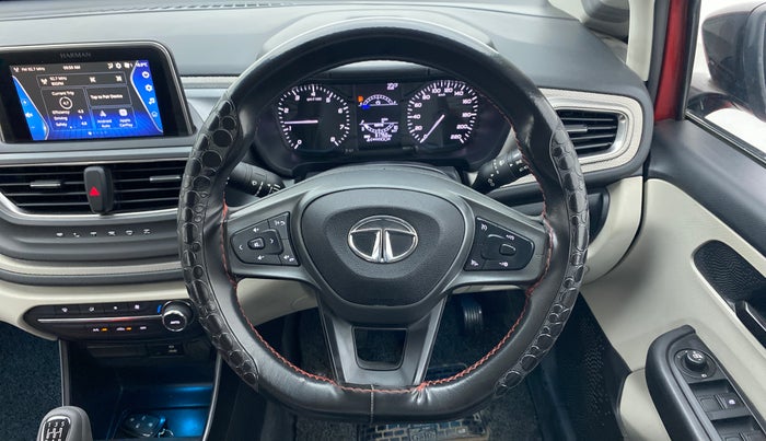 2021 Tata ALTROZ XT I-TURBO PETROL, Petrol, Manual, 31,750 km, Steering Wheel Close Up