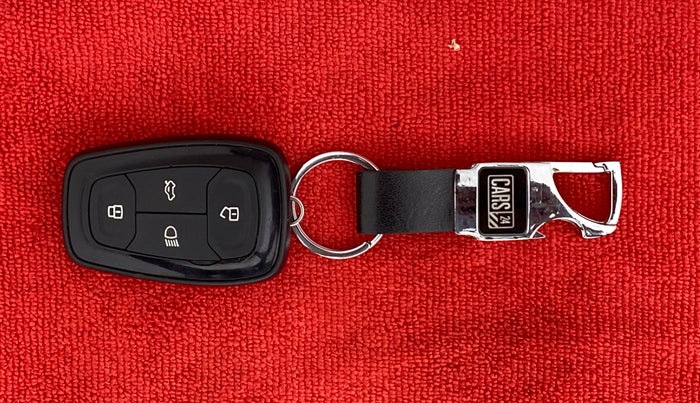 2021 Tata ALTROZ XT I-TURBO PETROL, Petrol, Manual, 31,750 km, Key Close Up