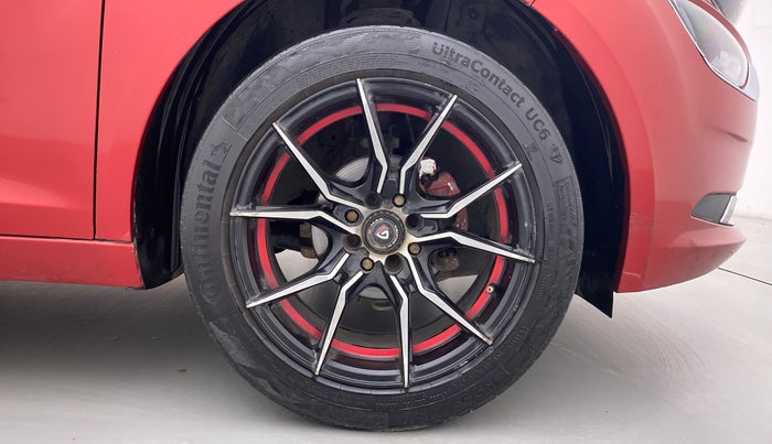 2021 Tata ALTROZ XT I-TURBO PETROL, Petrol, Manual, 31,750 km, Right Front Wheel