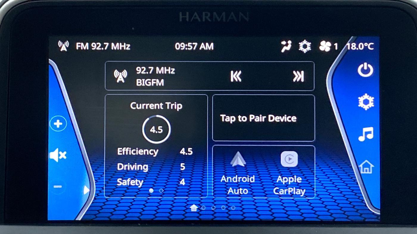 2021 Tata ALTROZ XT I-TURBO PETROL, Petrol, Manual, 31,750 km, Infotainment System