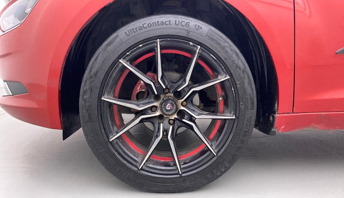 2021 Tata ALTROZ XT I-TURBO PETROL, Petrol, Manual, 31,750 km, Left Front Wheel