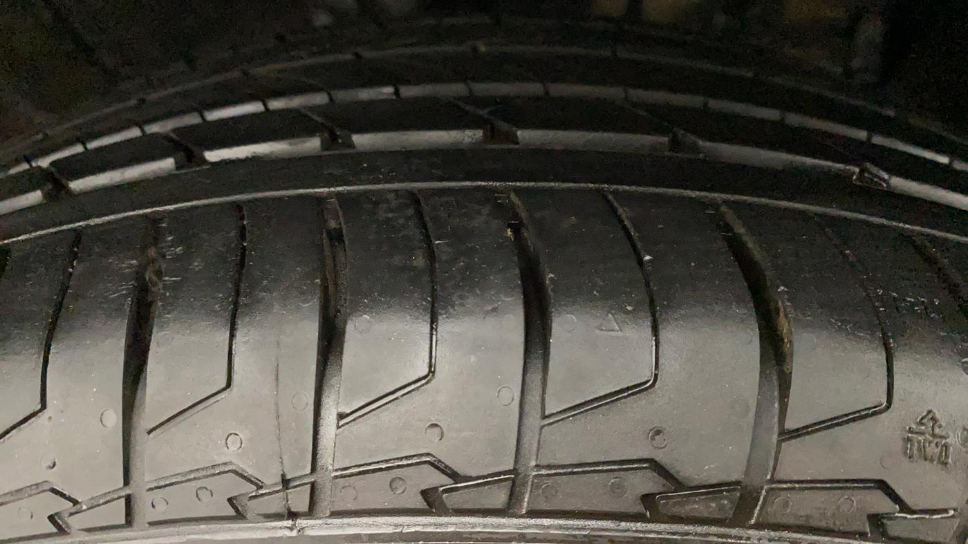 2021 Hyundai Creta SX 1.4 TURBO DCT, Petrol, Automatic, 5,811 km, Right Front Tyre Tread