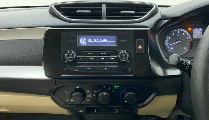 2023 Honda Amaze 1.2L I-VTEC S, Petrol, Manual, 2,634 km, Air Conditioner