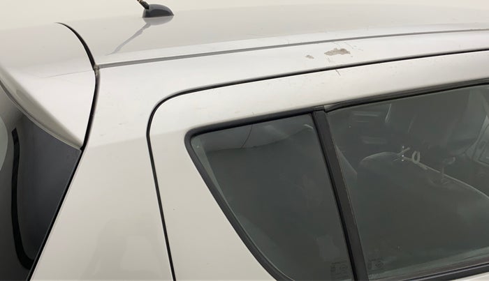 2012 Maruti Swift LXI, Petrol, Manual, 54,593 km, Right C pillar - Minor scratches