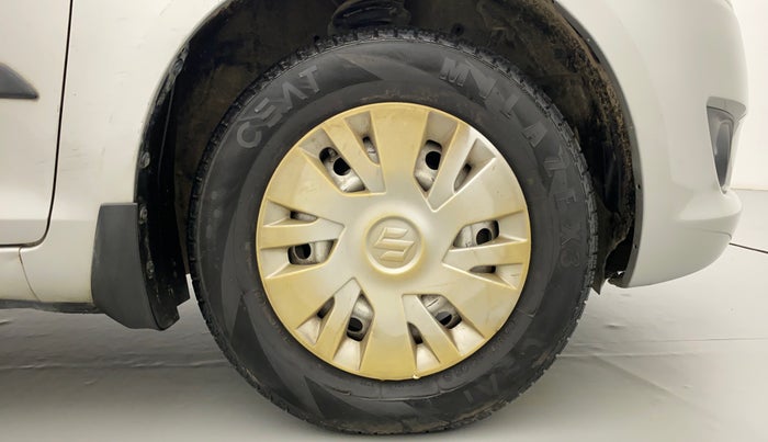 2012 Maruti Swift LXI, Petrol, Manual, 54,593 km, Right Front Wheel