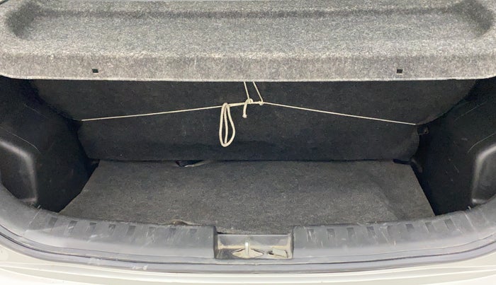 2012 Maruti Swift LXI, Petrol, Manual, 54,593 km, Boot Inside