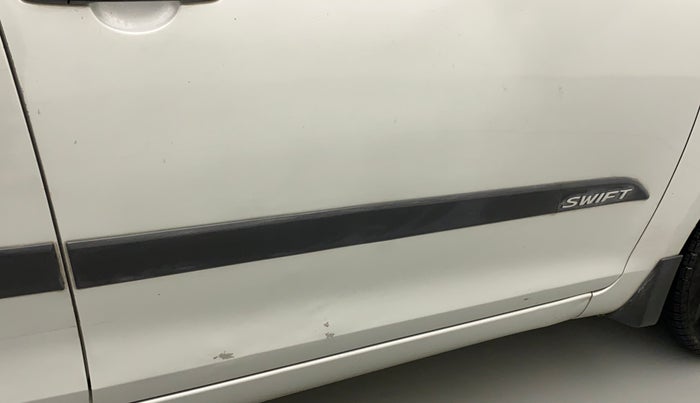 2012 Maruti Swift LXI, Petrol, Manual, 54,593 km, Driver-side door - Slightly dented