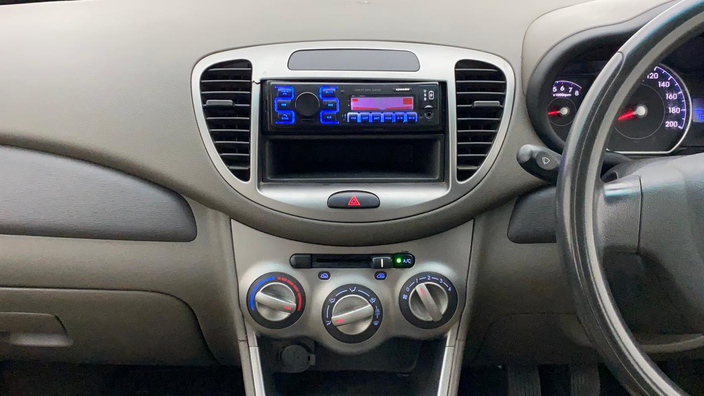 2013 Hyundai i10 ERA 1.1, Petrol, Manual, 46,643 km, Air Conditioner