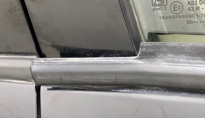 2013 Hyundai i10 ERA 1.1, Petrol, Manual, 46,643 km, Driver-side door - Weather strip has minor damage