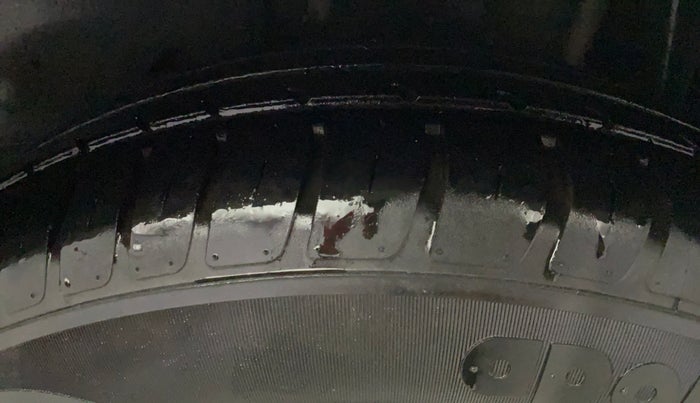 2018 Tata Tiago XZ PETROL, Petrol, Manual, 70,316 km, Left Rear Tyre Tread
