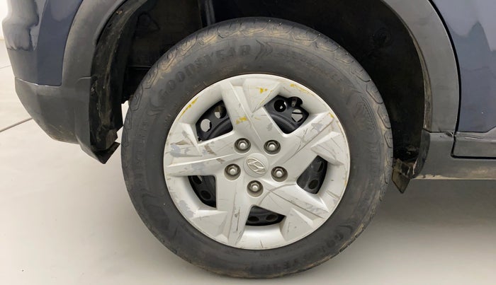 2019 Hyundai VENUE S 1.2, Petrol, Manual, 59,177 km, Right Rear Wheel