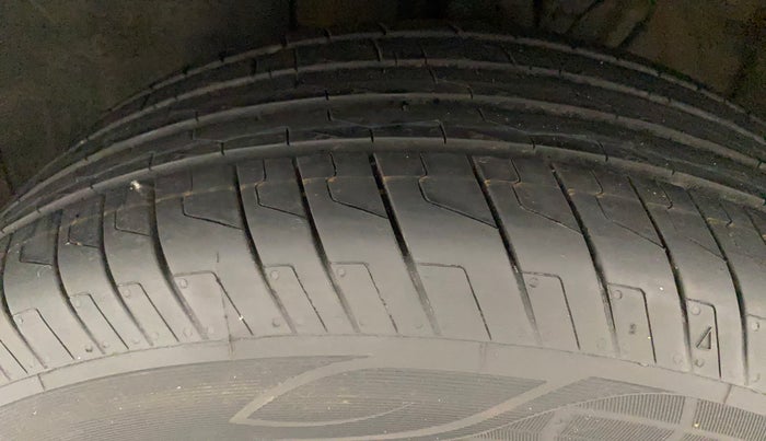 2019 Hyundai VENUE S 1.2, Petrol, Manual, 59,177 km, Left Front Tyre Tread