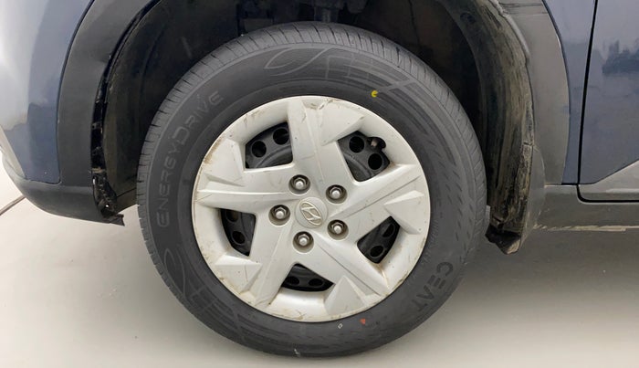 2019 Hyundai VENUE S 1.2, Petrol, Manual, 59,177 km, Left Front Wheel
