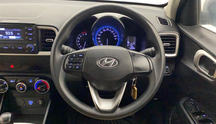 2019 Hyundai VENUE S 1.2, Petrol, Manual, 59,177 km, Steering Wheel Close Up