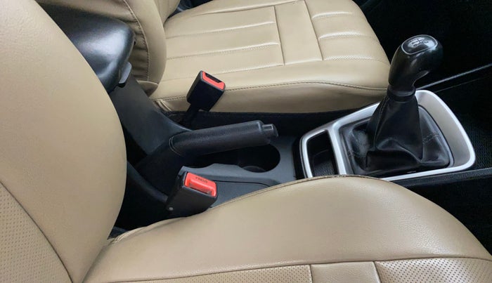 2019 Hyundai VENUE S 1.2, Petrol, Manual, 59,177 km, Gear Lever