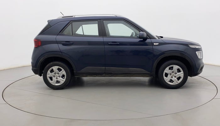 2019 Hyundai VENUE S 1.2, Petrol, Manual, 59,177 km, Right Side View