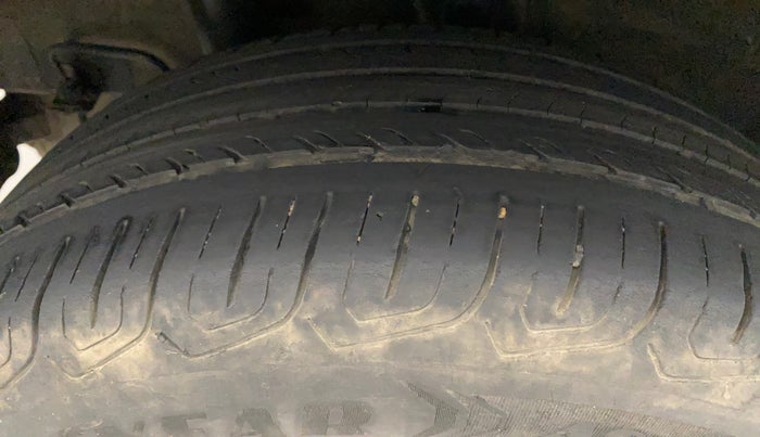 2019 Hyundai VENUE S 1.2, Petrol, Manual, 59,177 km, Right Rear Tyre Tread