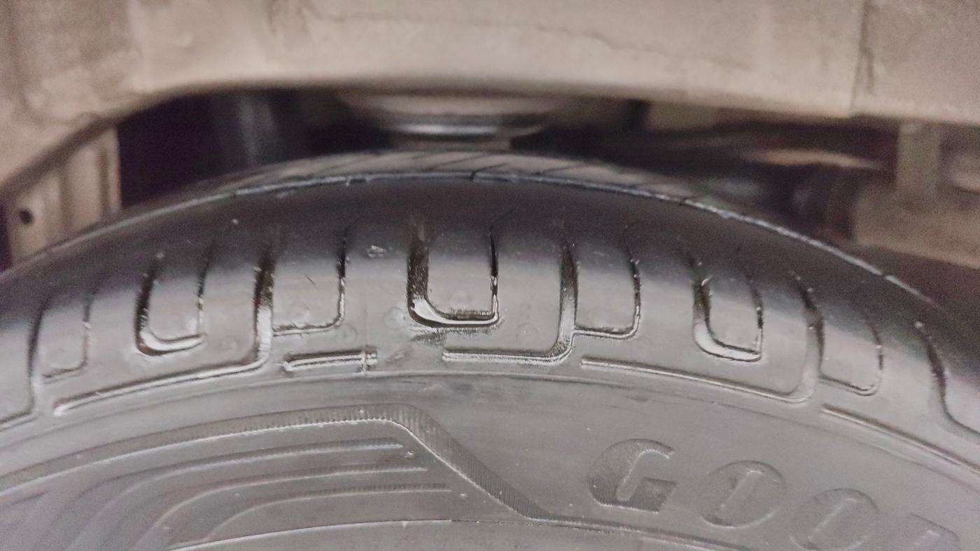 2015 Maruti Alto K10 VXI AMT, Petrol, Automatic, 89,591 km, Left Rear Tyre Tread